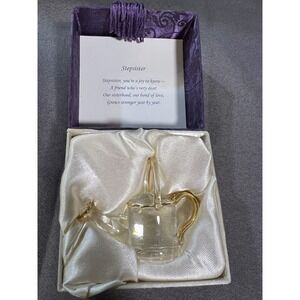 VTG STEPSISTER GLASS TEAPOT KEEPSAKE WITH GOLD HANDLE GREAT GIFT (1018)
